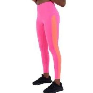 Roam Loud Leggings NWOT